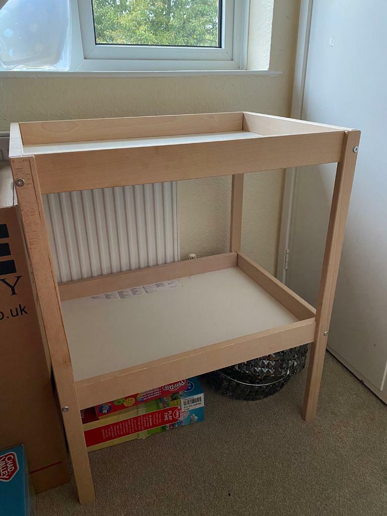changing table gumtree